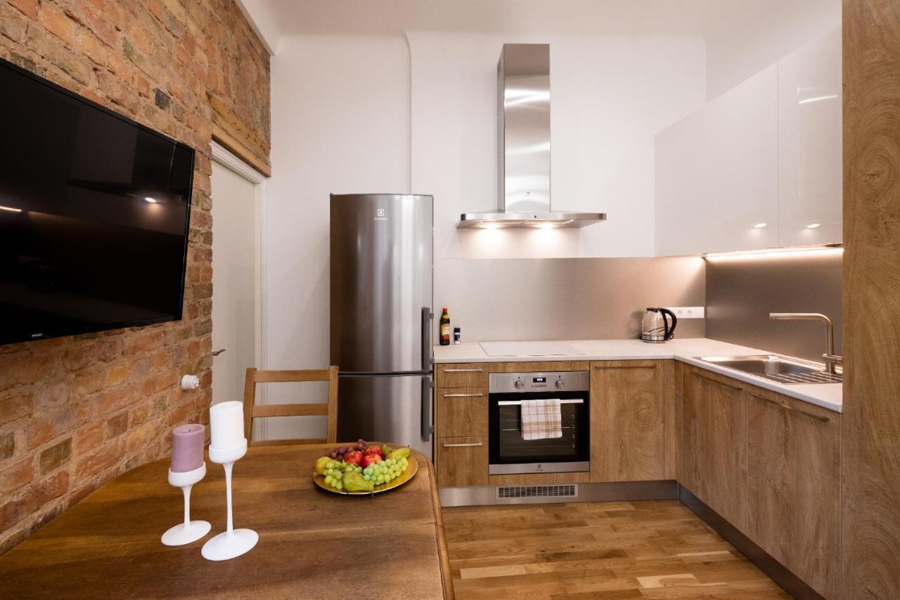 Brivibas House Design Apartments In City Center Riga Exteriör bild