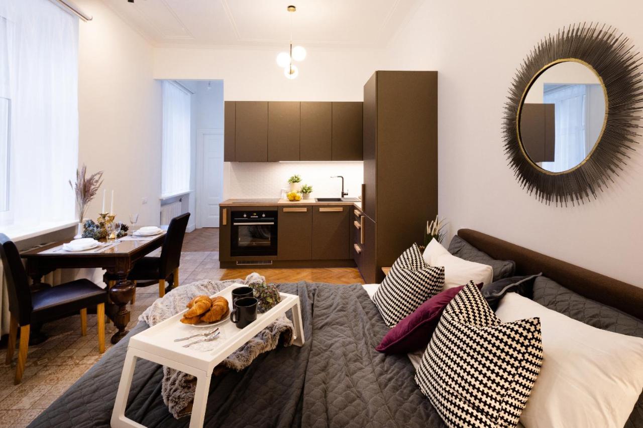 Brivibas House Design Apartments In City Center Riga Exteriör bild