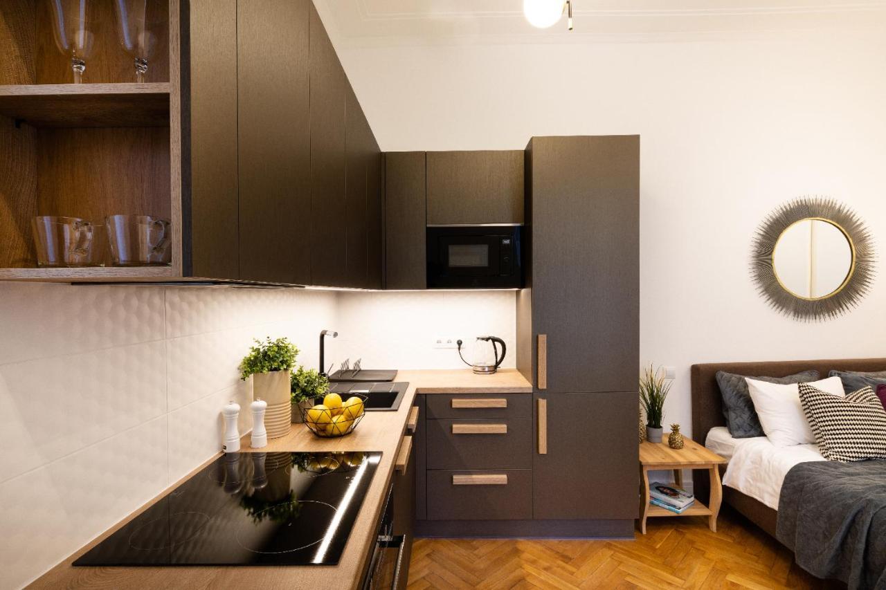 Brivibas House Design Apartments In City Center Riga Exteriör bild