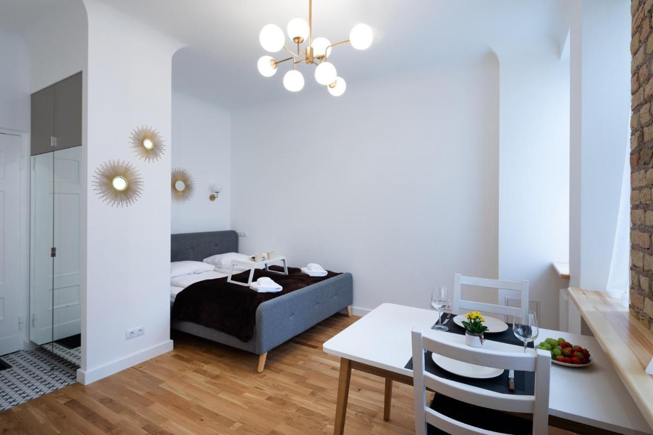 Brivibas House Design Apartments In City Center Riga Exteriör bild