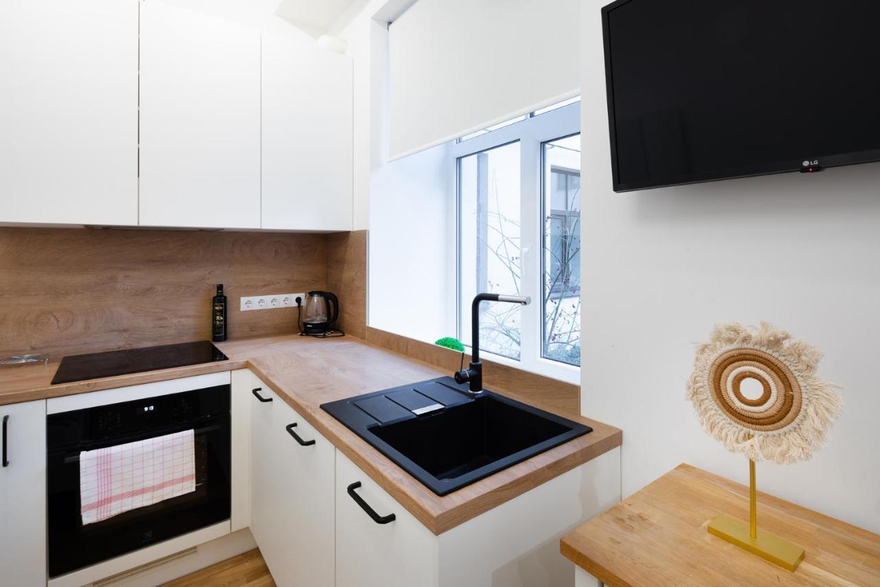 Brivibas House Design Apartments In City Center Riga Exteriör bild