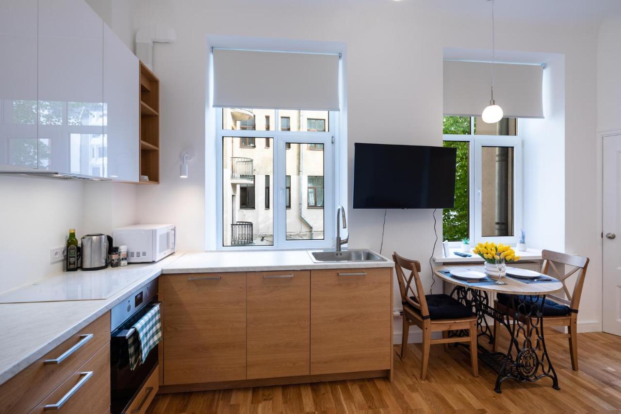 Brivibas House Design Apartments In City Center Riga Exteriör bild